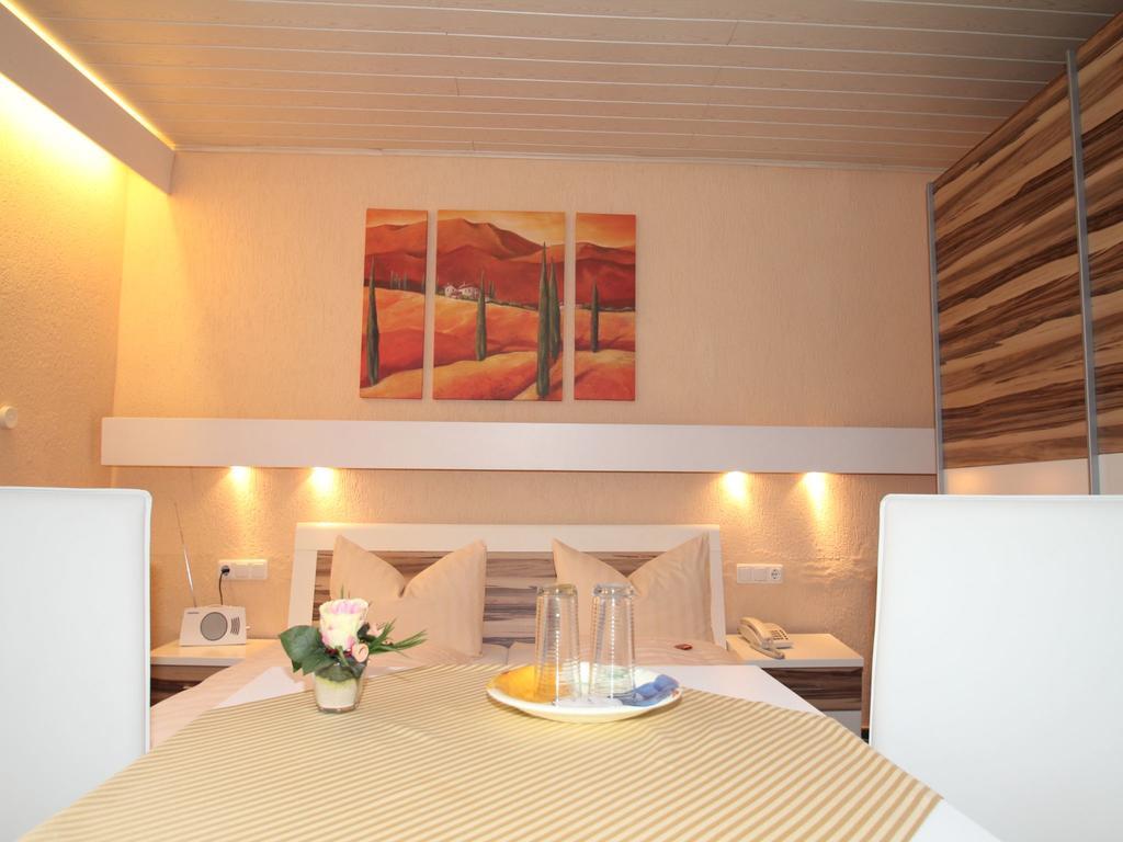 Hotel Irene Bad Konig Luaran gambar